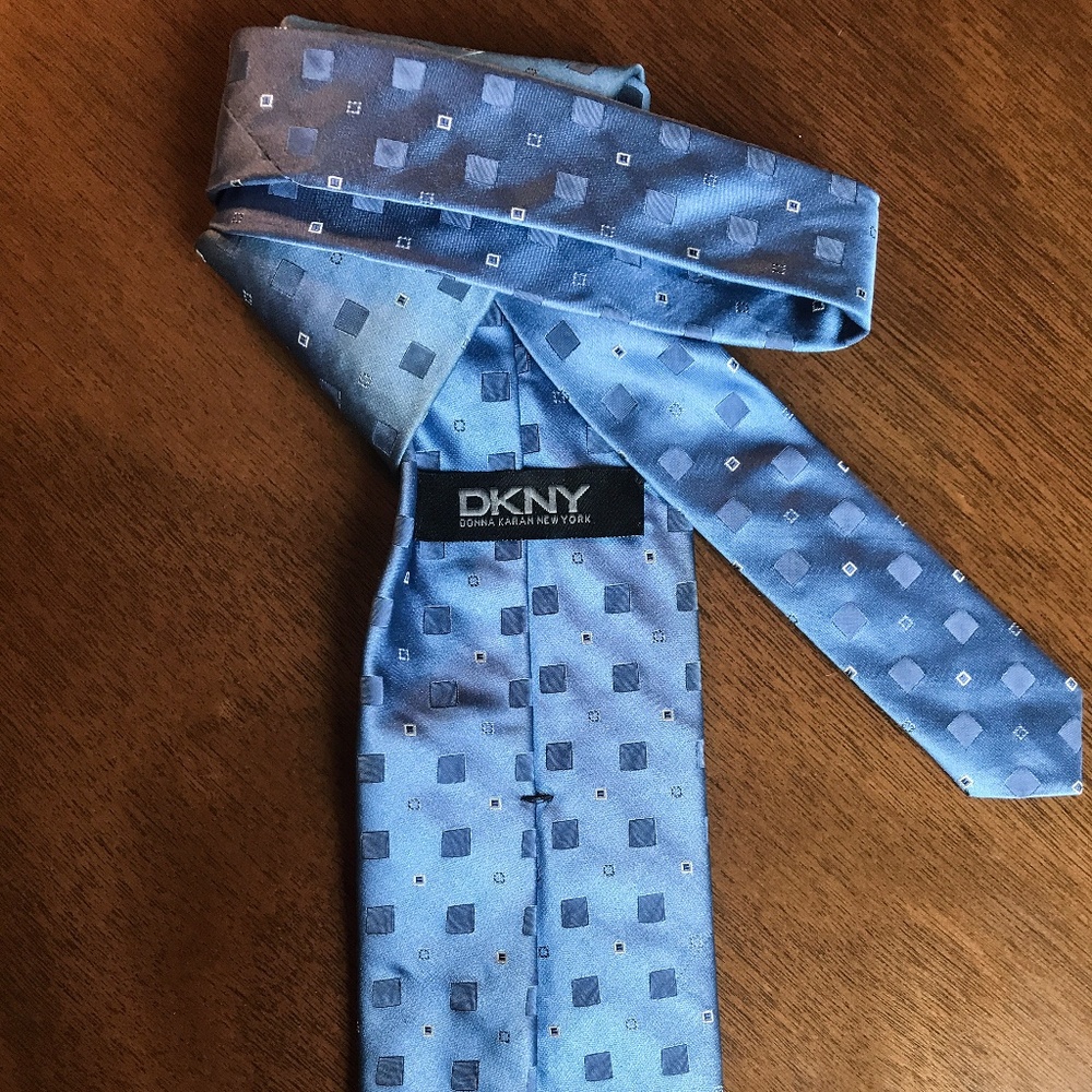 Man's DKNY Silk Tie, Blue